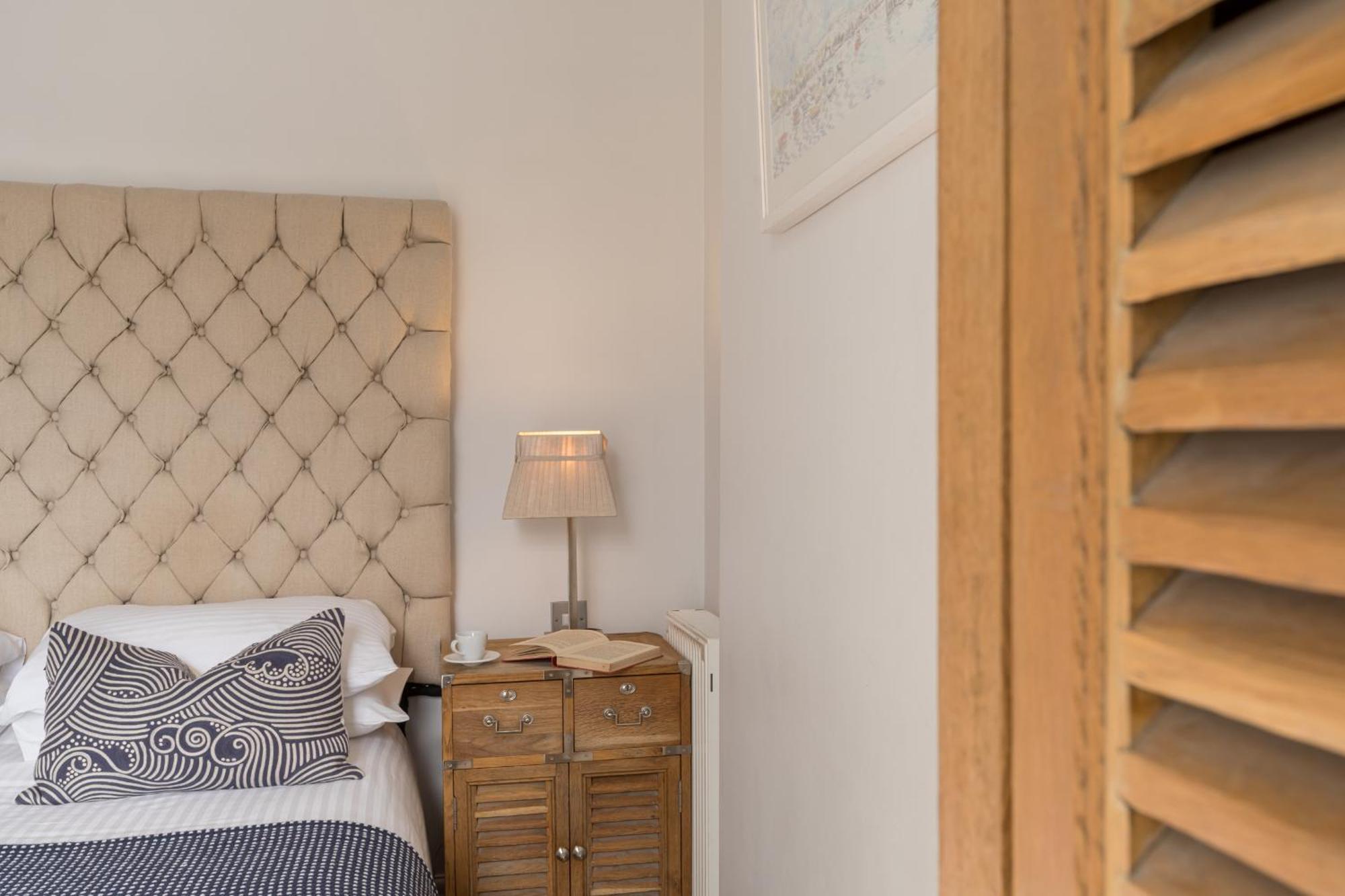 The Old Quay House Hotel Фоуї Екстер'єр фото